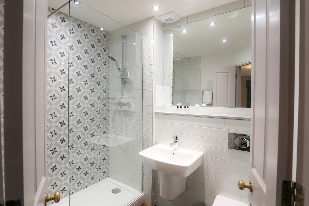 Superior Double or Twin Room,1215479833:JPEG